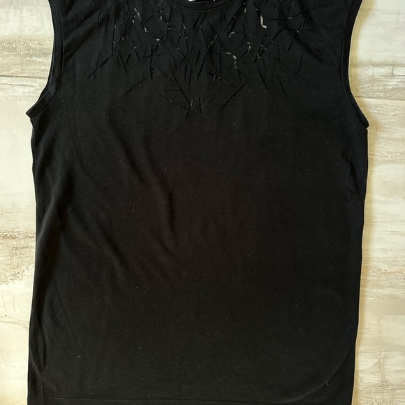 YSL TANK - Picture 2 of 3